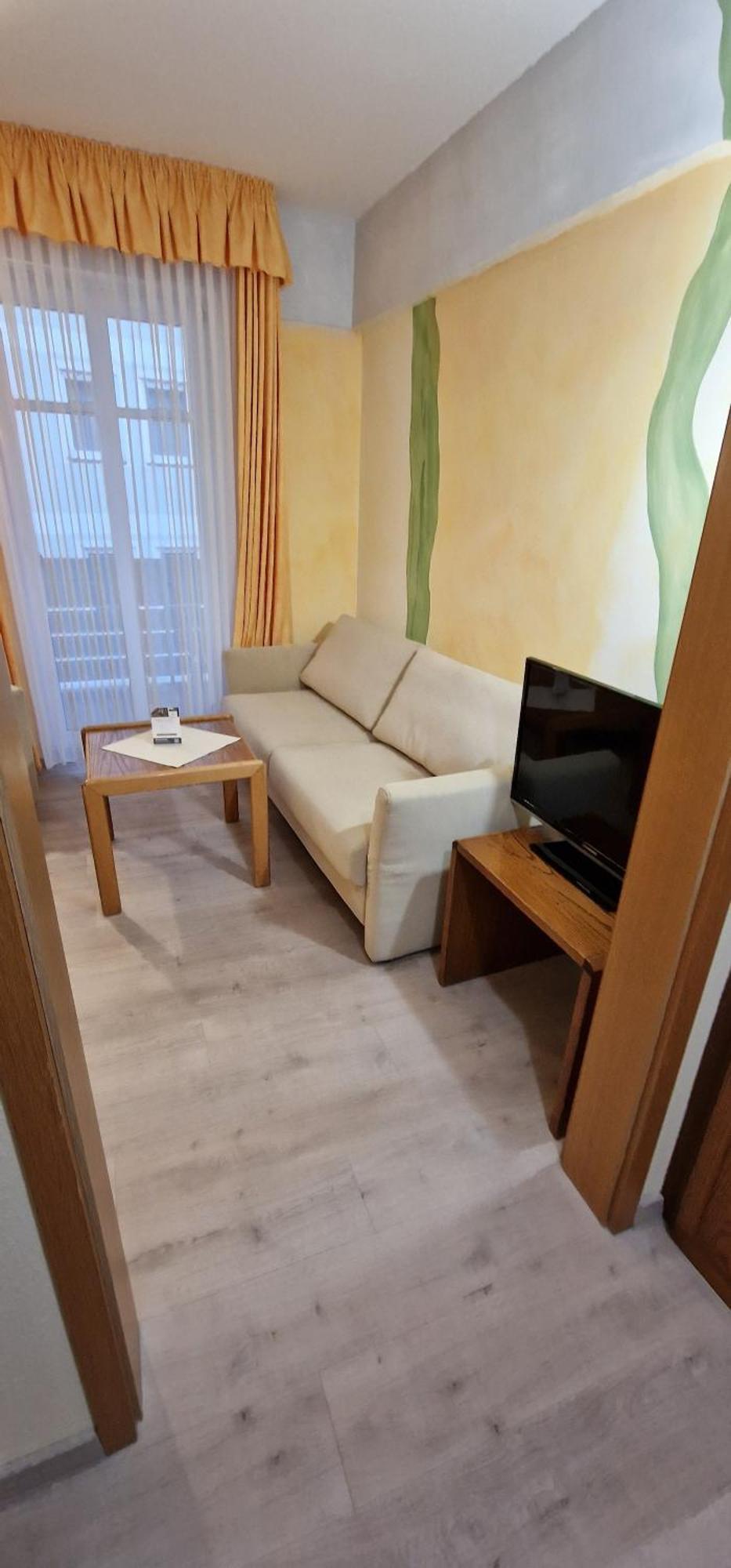 Hotel-Garni Goldener Schwan Bad Windsheim Zewnętrze zdjęcie
